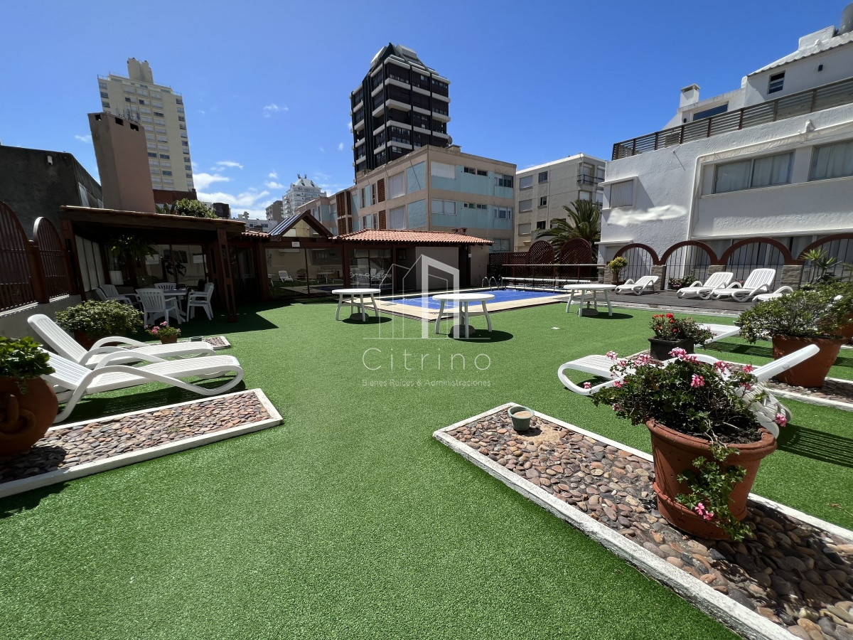 Apartamento ID.1298 - peninsula, a metros de la playa, parrillero propio