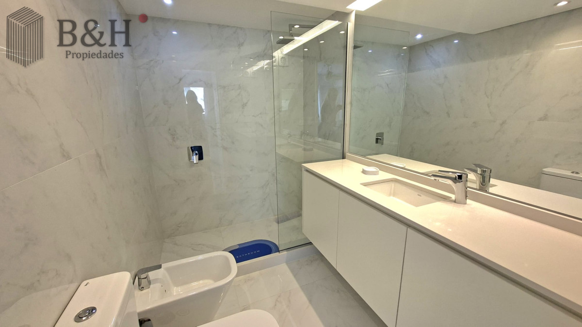 Apartamento ID.7553 - Apartamento en venta- Punta del Este