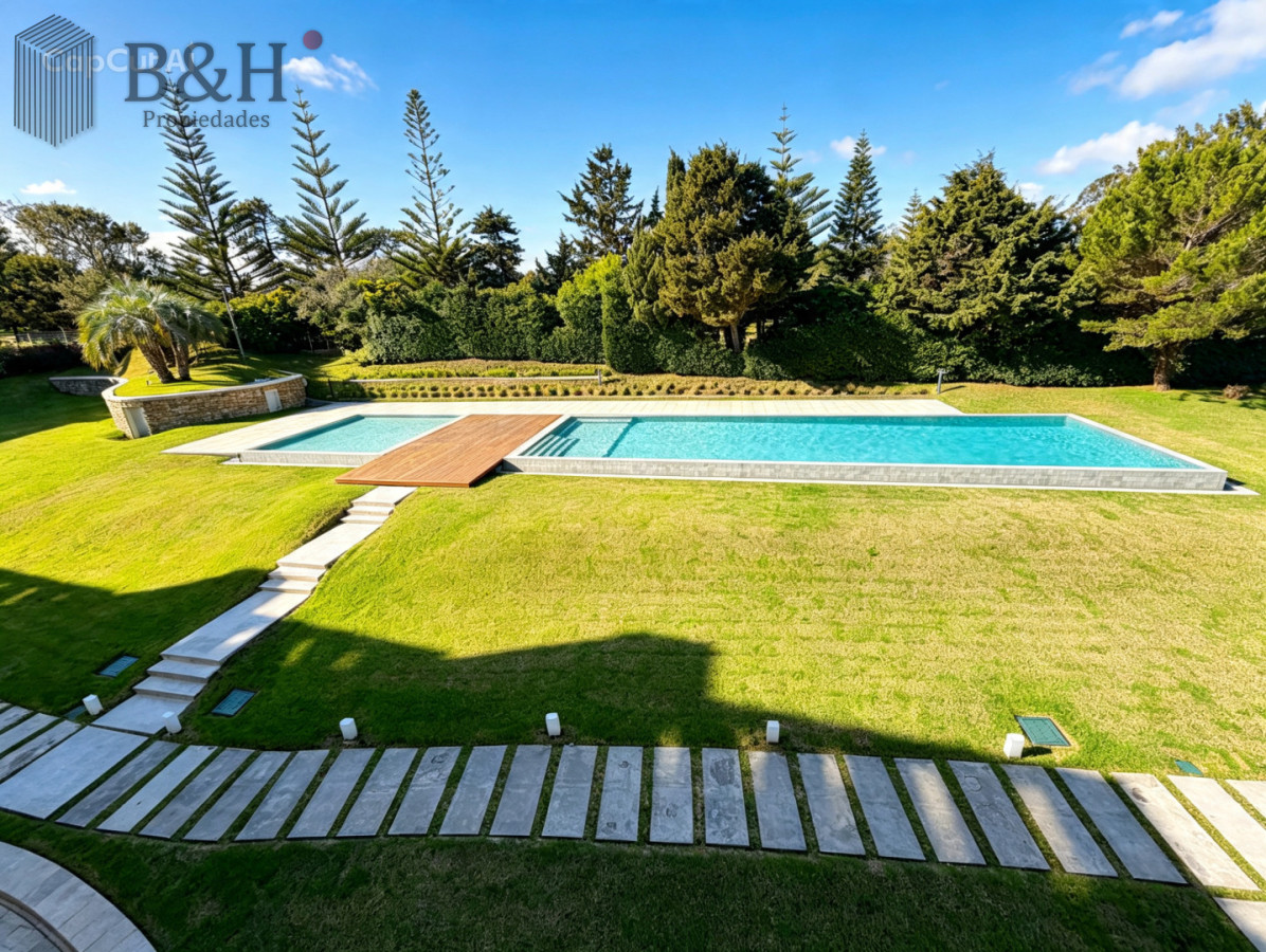 Apartamento ID.7976 - espectacular apartamento de 2 suites, en playa brava