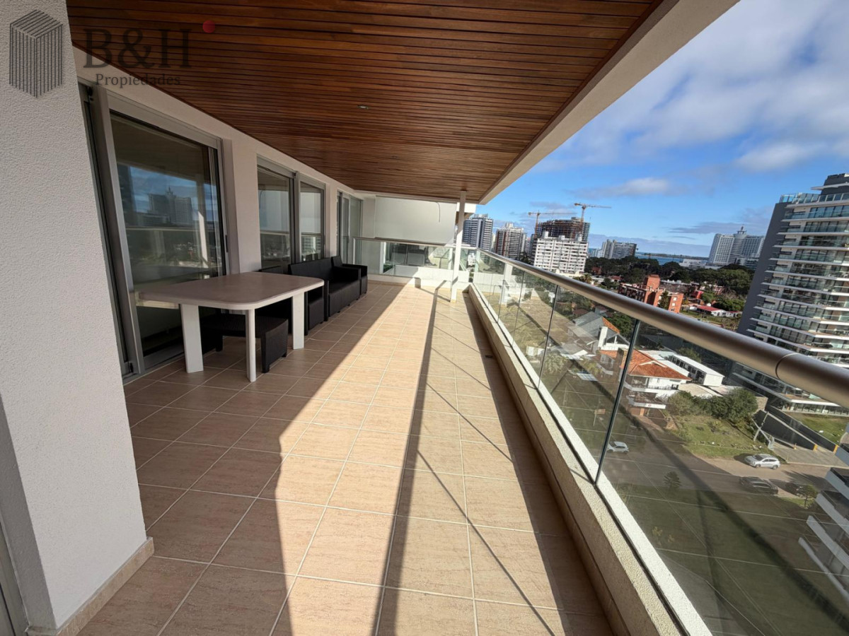 Apartamento ID.7399 - Apartamento en Brava, 2 dormitorios *