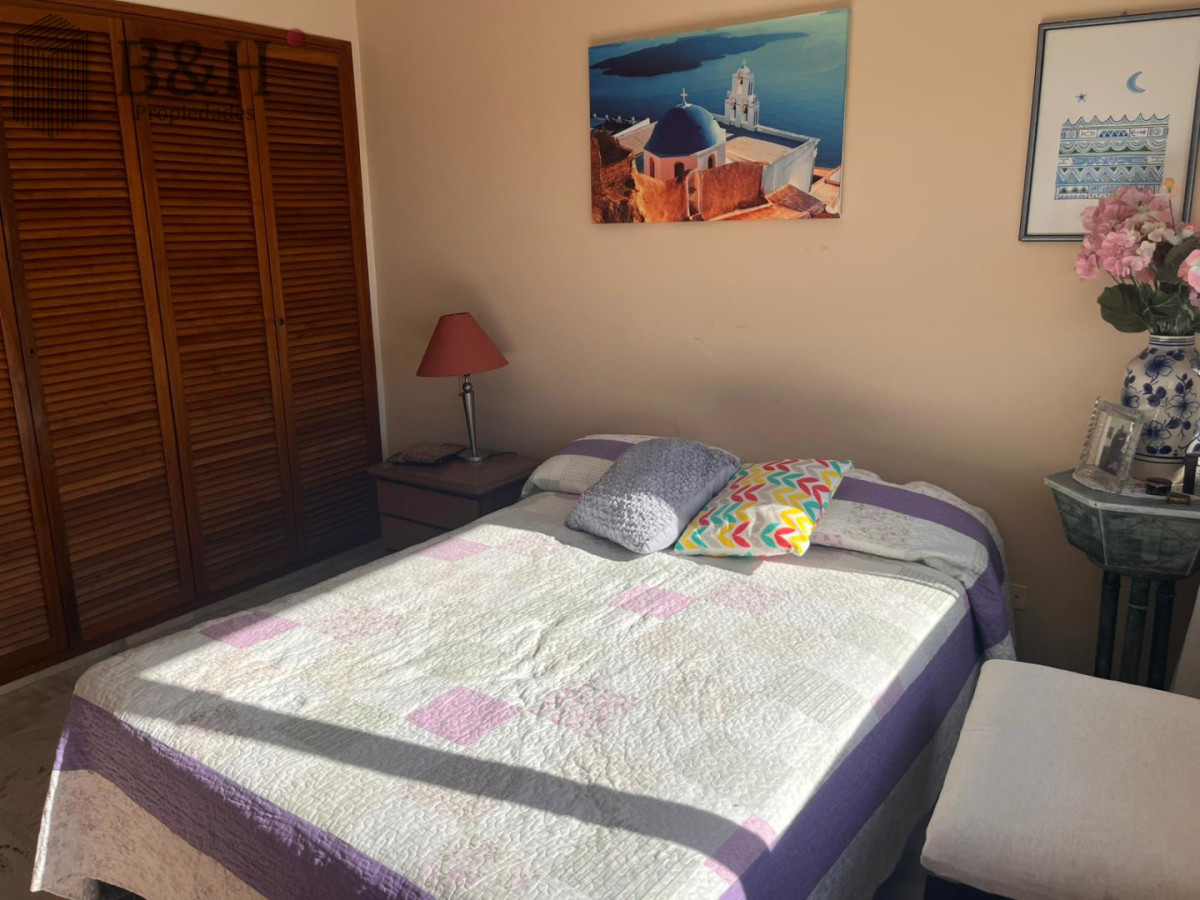 Apartamento ID.8098 - Roosevelt, en venta 3 dormitorios mas dependencia
