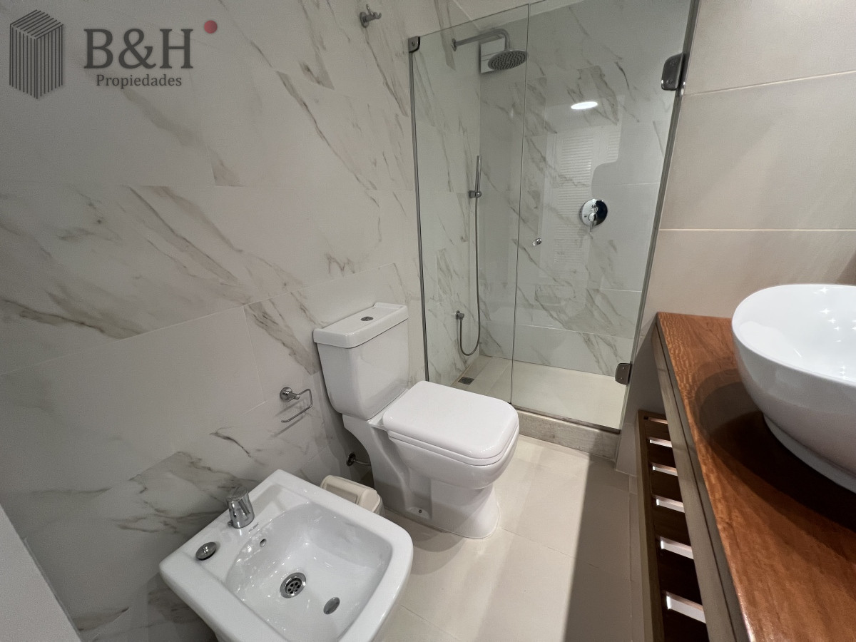 Apartamento ID.4157 - Apartamento en Mansa frente al mar - Punta del Este