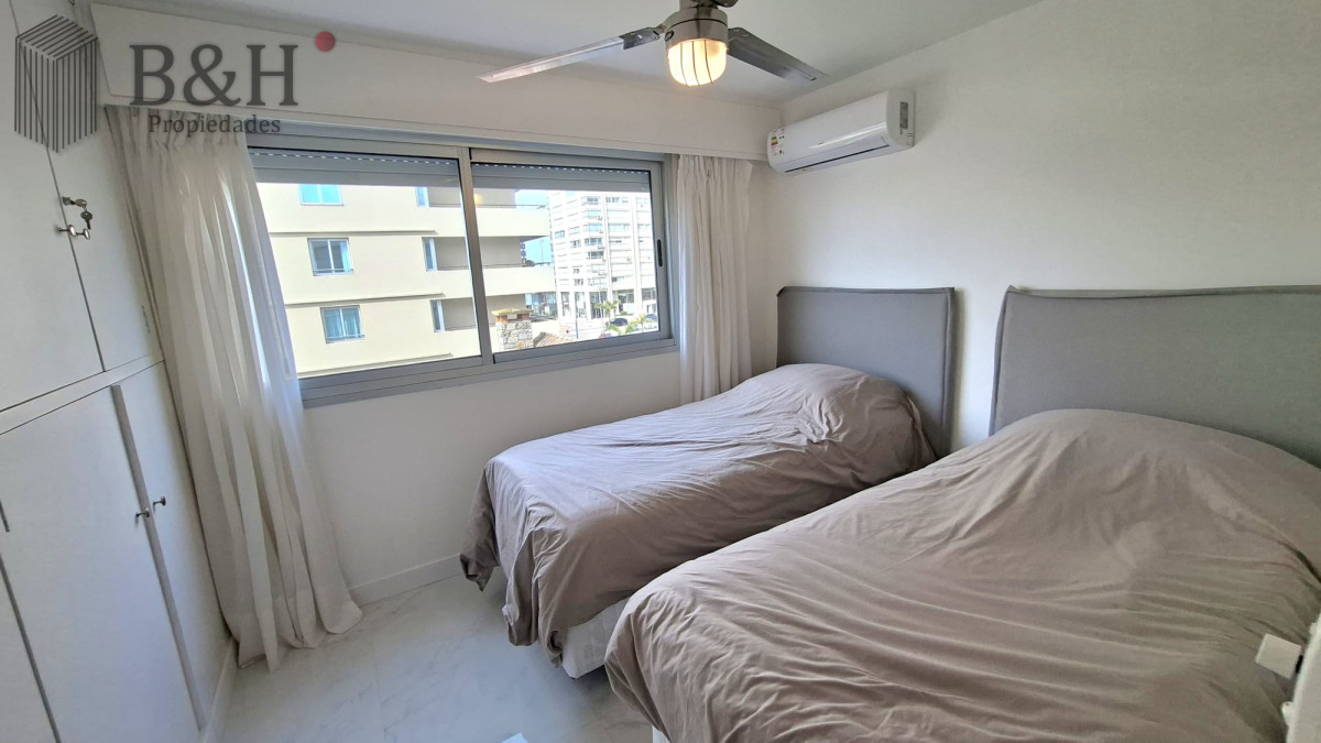 Apartamento ID.7553 - Apartamento en venta- Punta del Este
