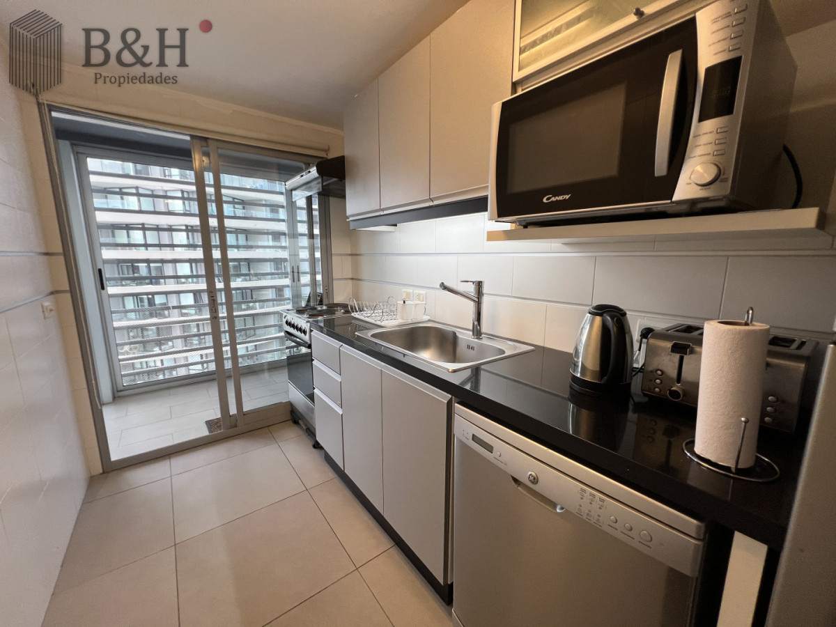 Apartamento ID.6925 - Apartamento de 2 dormitorios 2 baños, en venta. Parrillero.