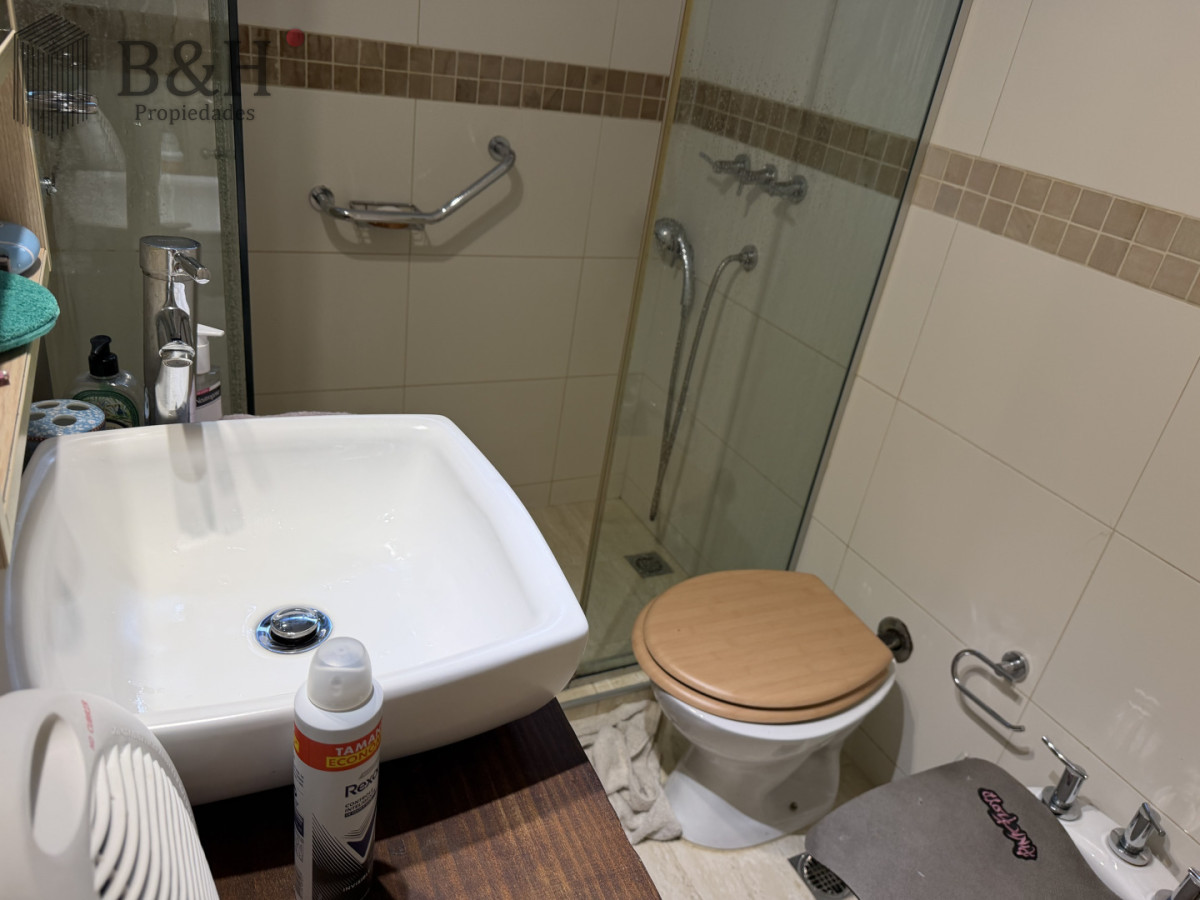 Casa ID.7549 - Hermosa casa en  Playa Mansa -  Punta del Este