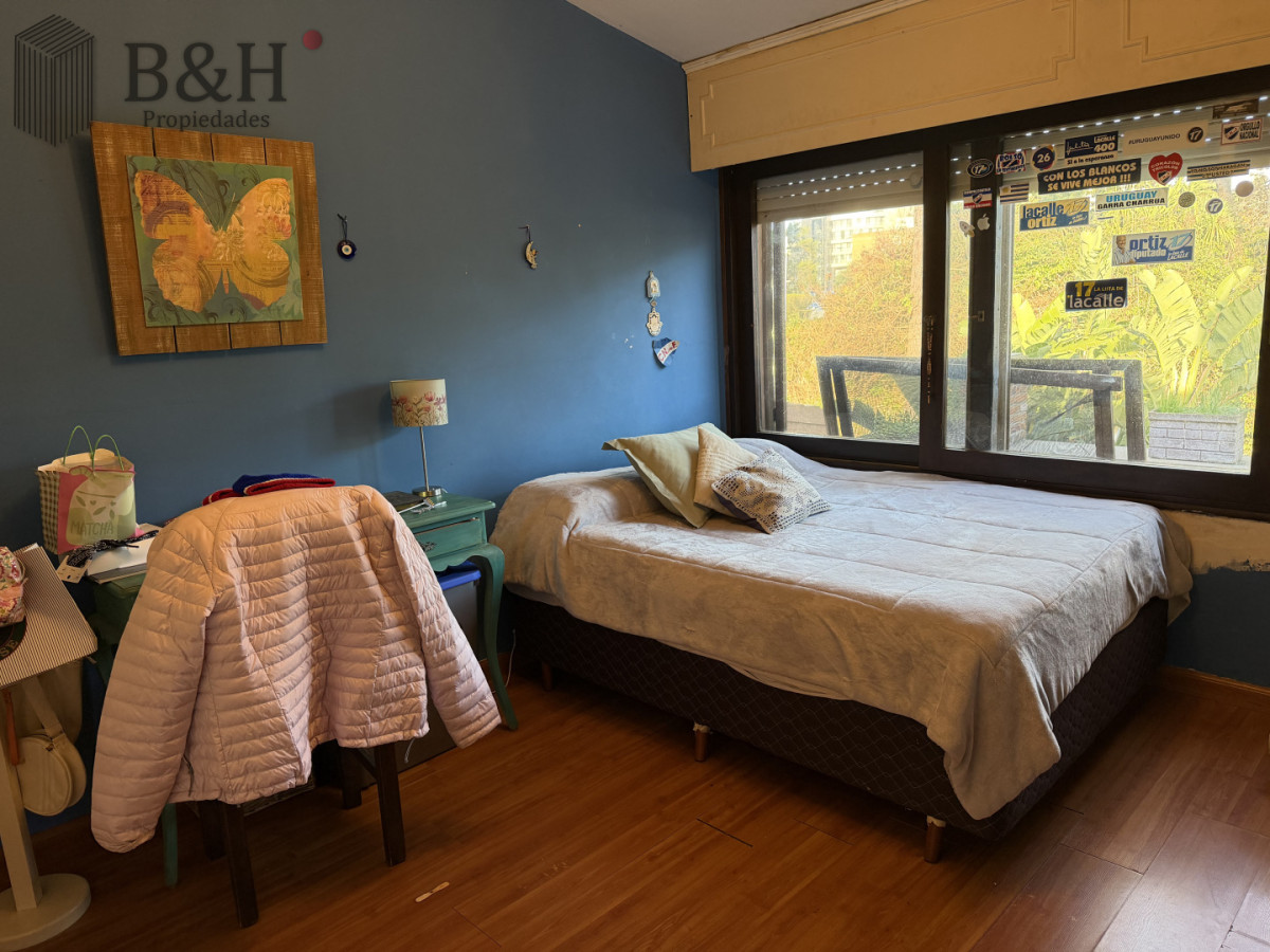 Casa ID.7549 - Hermosa casa en  Playa Mansa -  Punta del Este