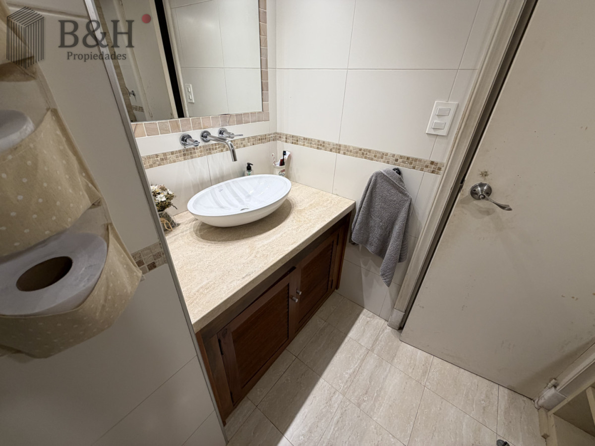 Casa ID.7549 - Hermosa casa en  Playa Mansa -  Punta del Este
