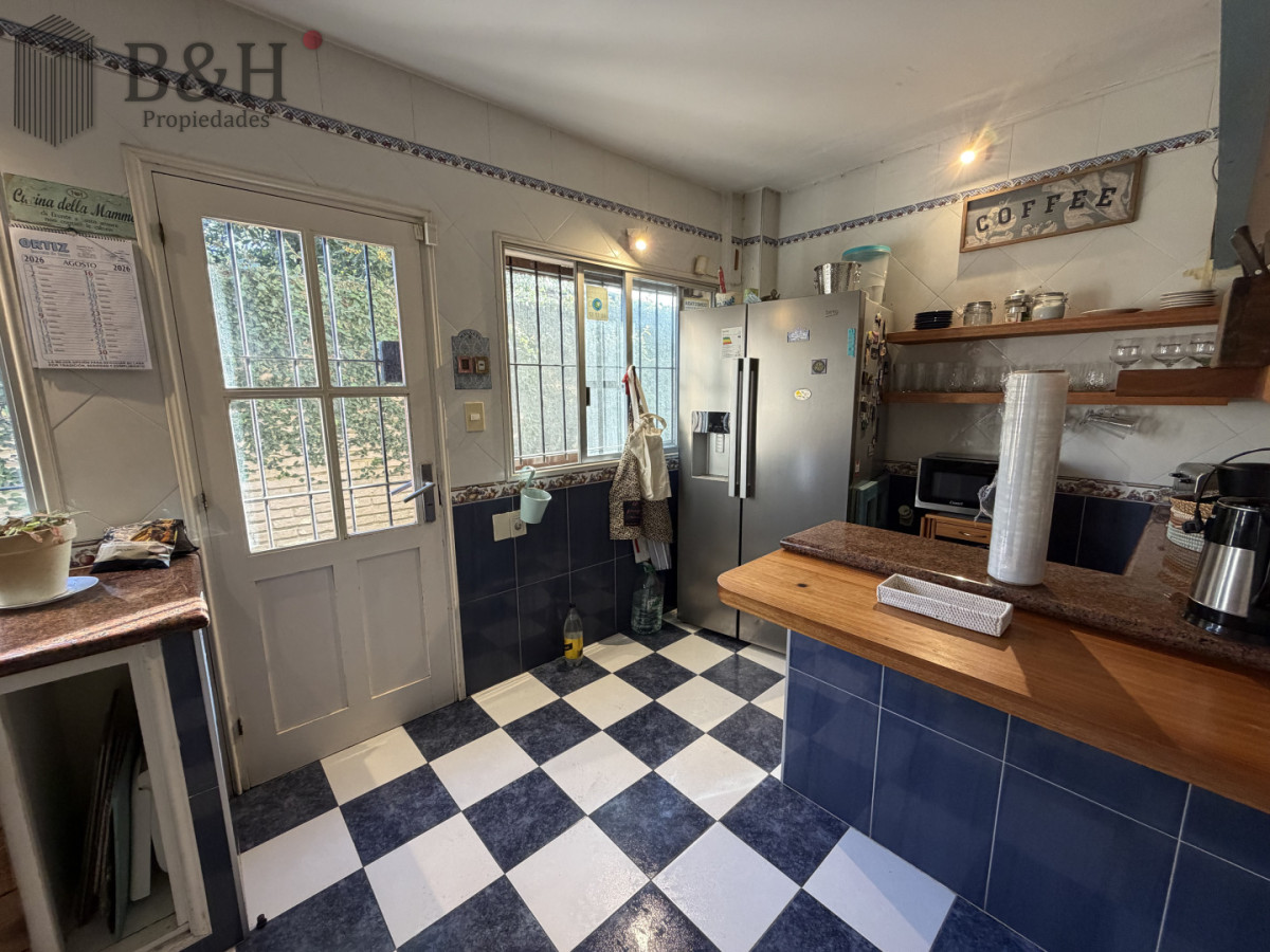Casa ID.7549 - Hermosa casa en  Playa Mansa -  Punta del Este