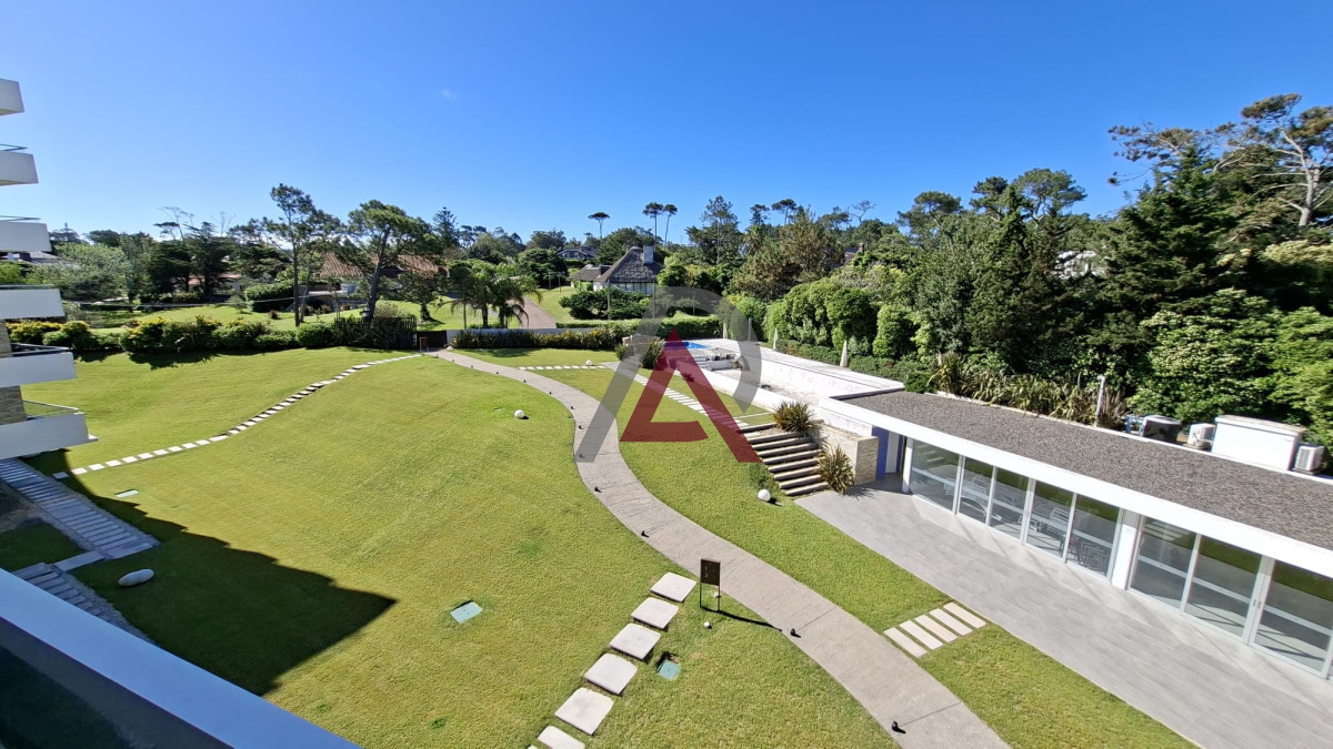 Apartamento ID.262 - VENTA APARTAMENTO en PDE- Excepcional planta en primera linea mansa 