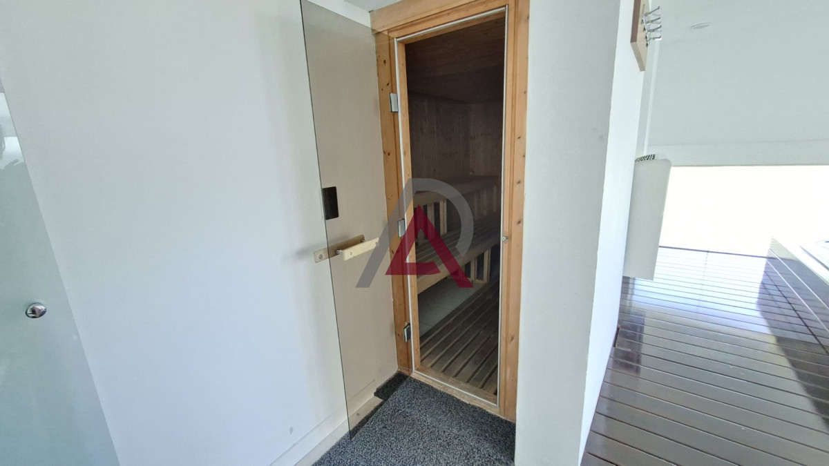 Apartamento ID.262 - VENTA APARTAMENTO en PDE- Excepcional planta en primera linea mansa 
