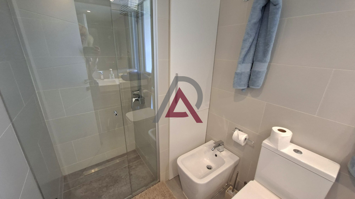 Apartamento ID.262 - VENTA APARTAMENTO en PDE- Excepcional planta en primera linea mansa 