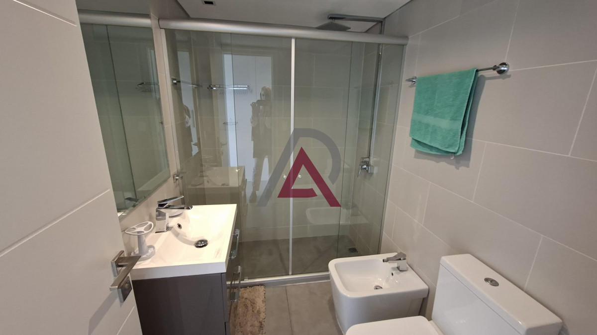 Apartamento ID.262 - VENTA APARTAMENTO en PDE- Excepcional planta en primera linea mansa 