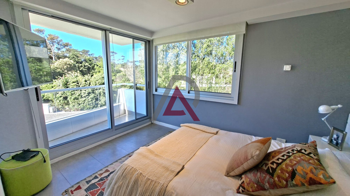 Apartamento ID.262 - VENTA APARTAMENTO en PDE- Excepcional planta en primera linea mansa 