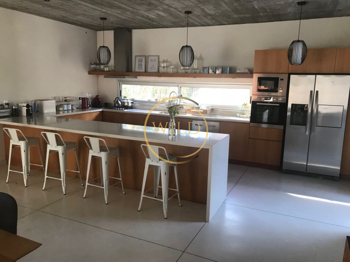 Casa ID.2574 - lugano nueva, impecable estado