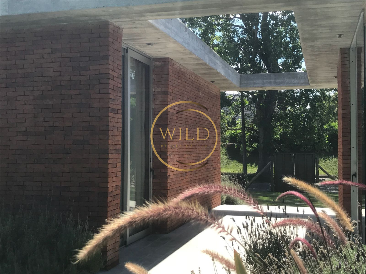 Casa ID.2574 - lugano nueva, impecable estado