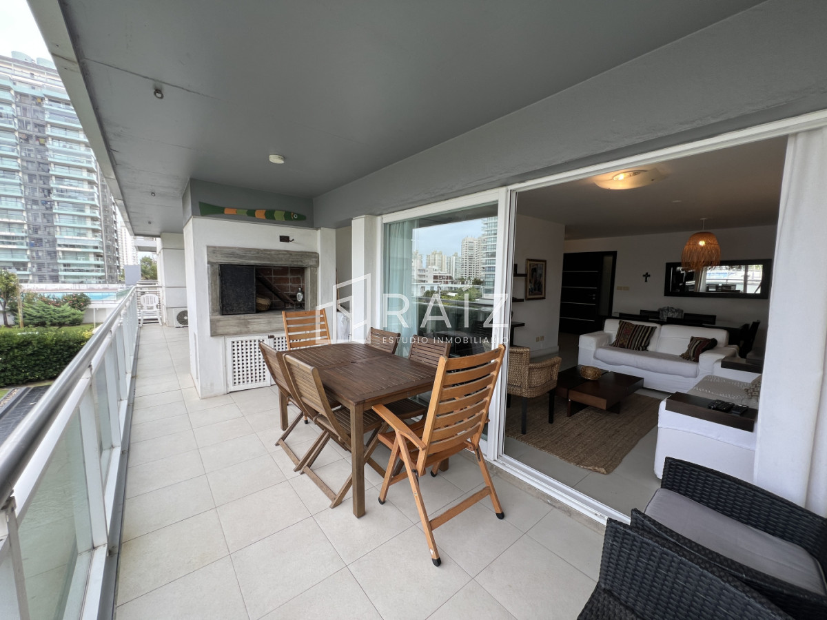 Apartamento ID.11951 - En venta zona Chiverta, Punta del Este, apartamento, 2 dormitorios.