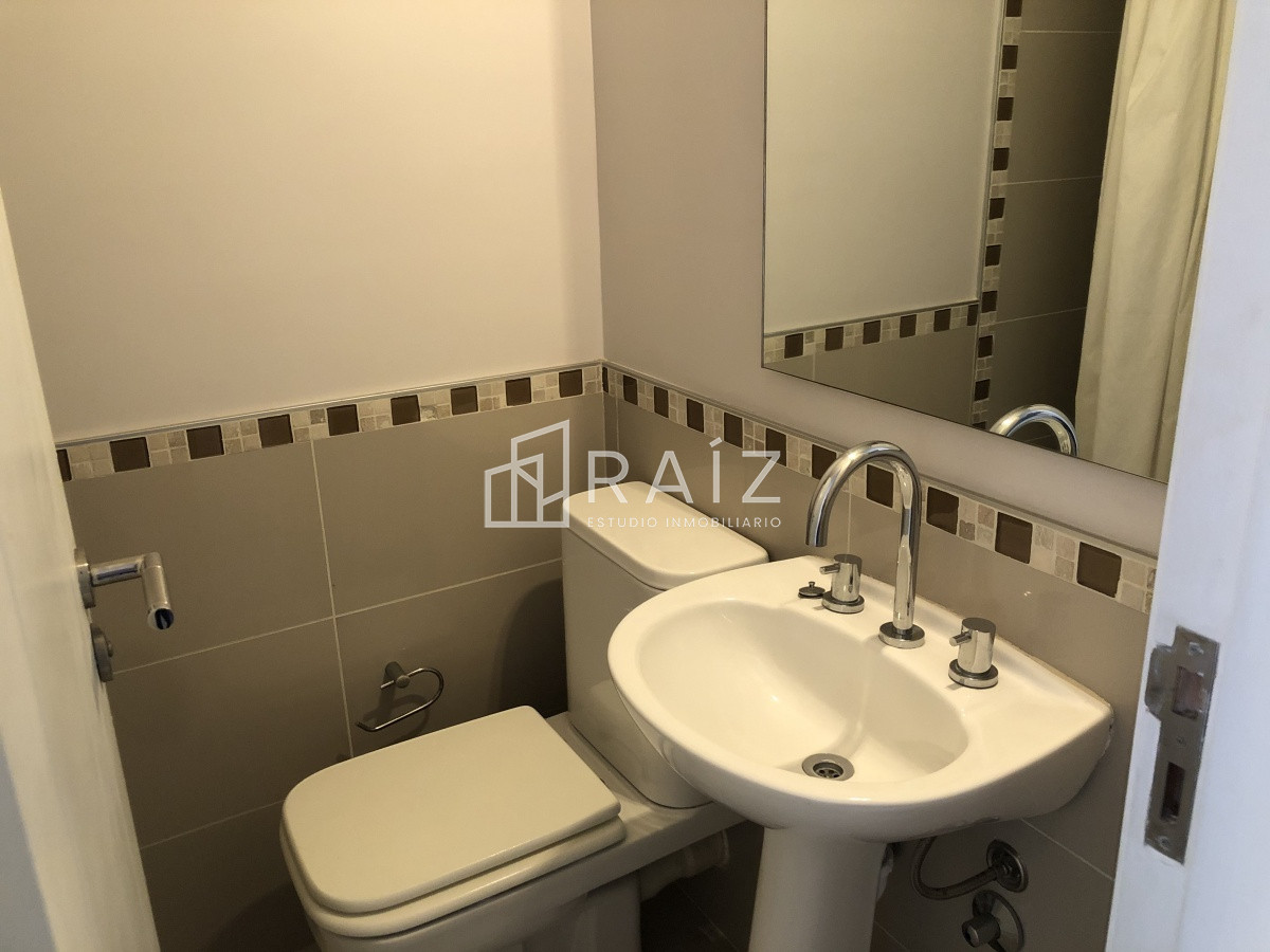 Apartamento ID.10393 - APARTAMENTO EN VENTA 3 DORMITORIOS + DEPENDENCIA BRAVA