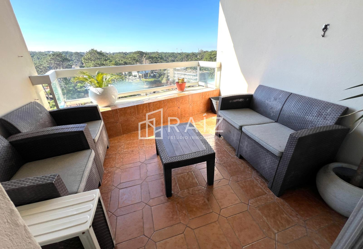 Apartamento ID.11382 - VENTA APARTAMENTO 2 DORMITORIOS Y DEPENDENCIA  ROOSEVELT