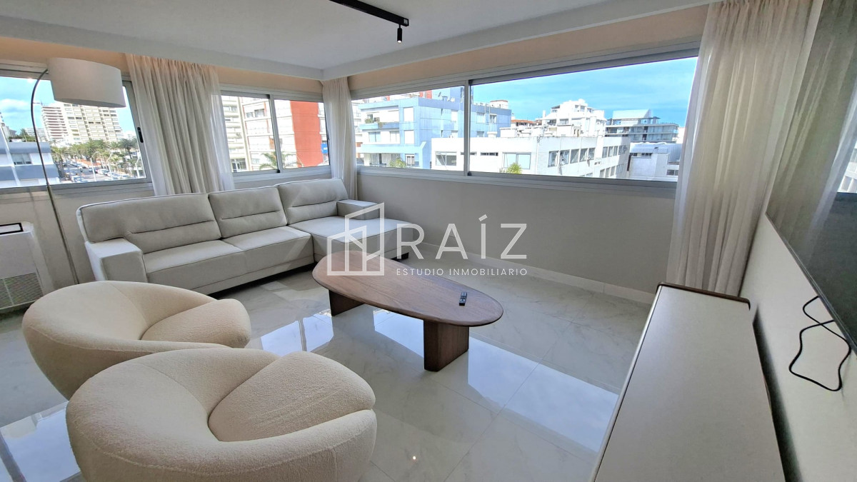 Apartamento ID.11762 - VENTA APARTAMENTO 3 DORMITORIOS PENINSULA