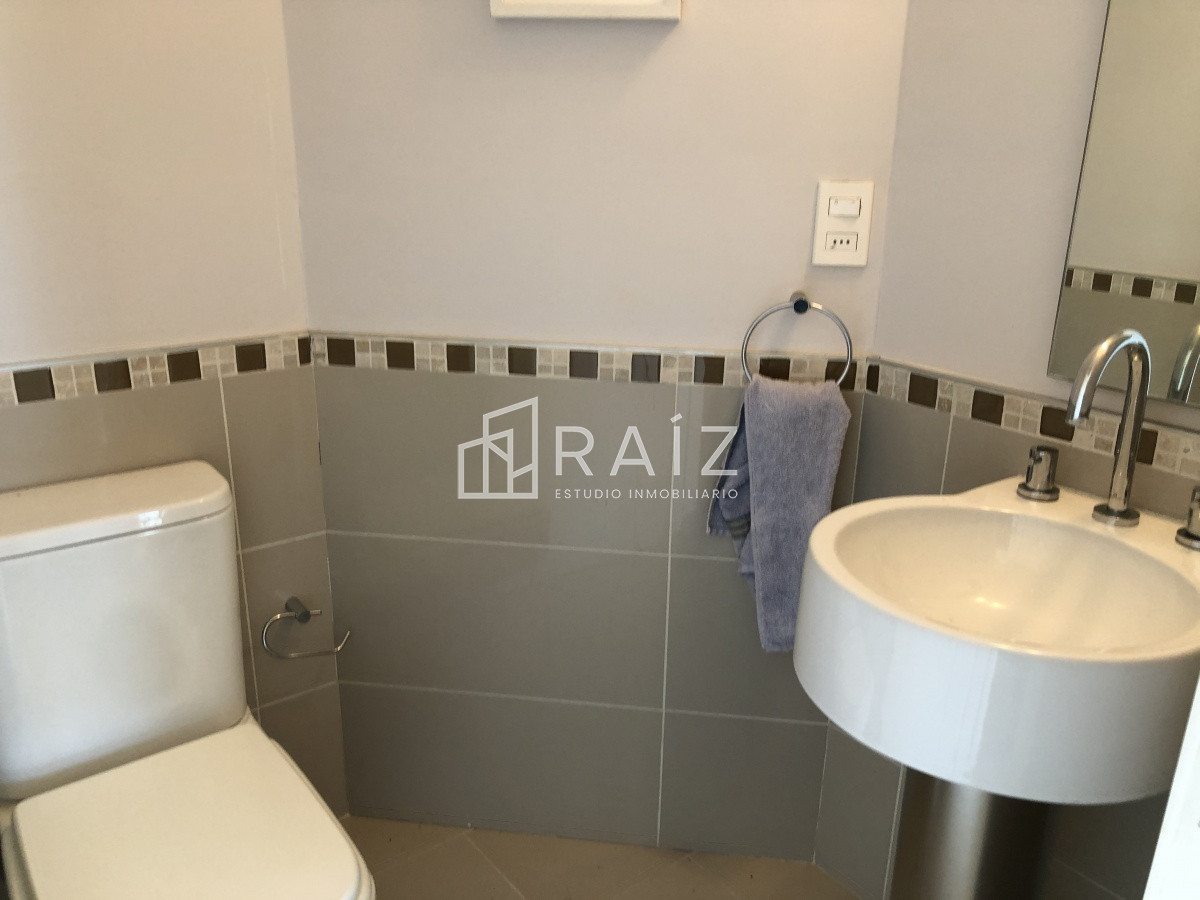 Apartamento ID.10393 - APARTAMENTO EN VENTA 3 DORMITORIOS + DEPENDENCIA BRAVA