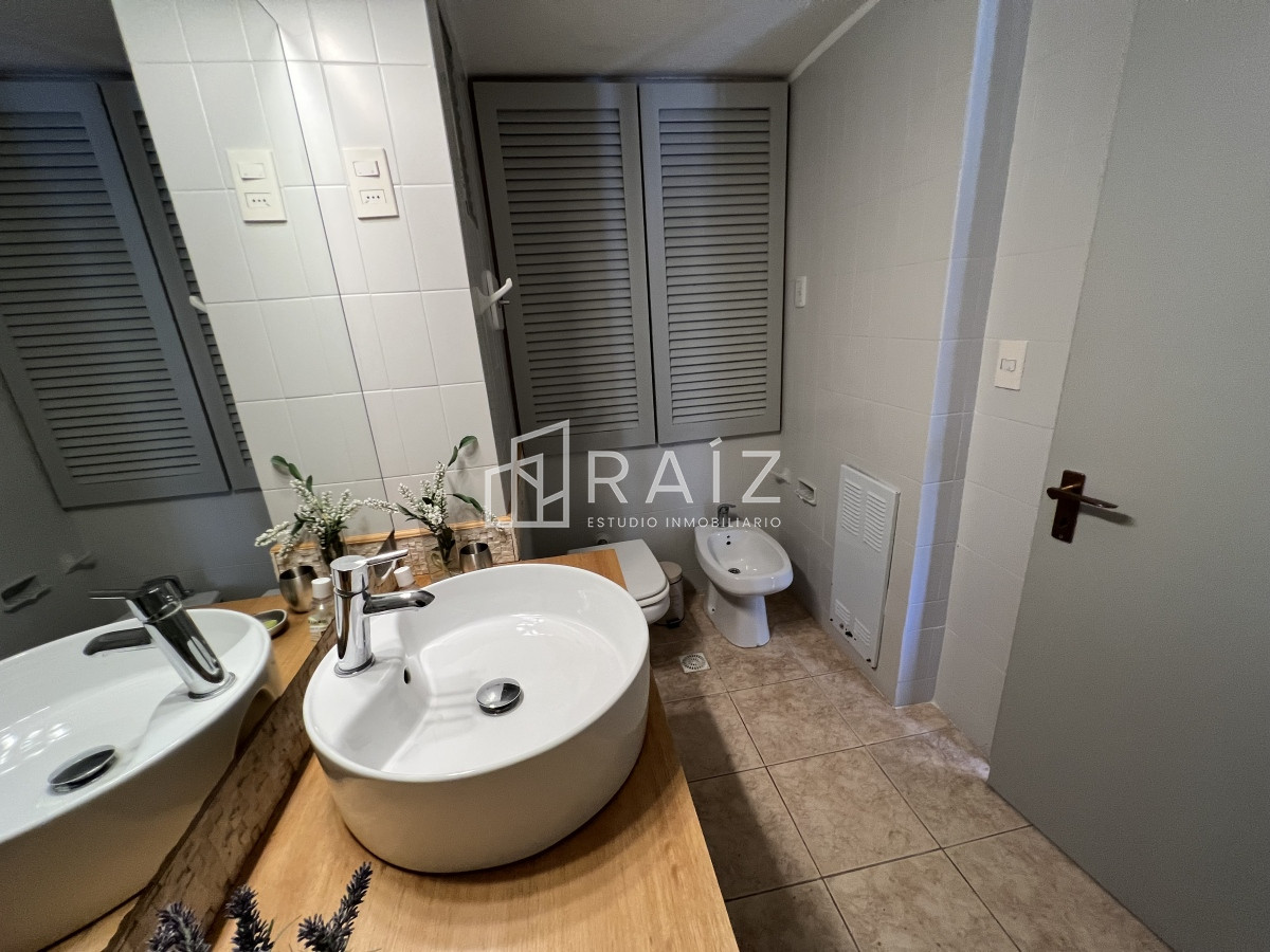 Apartamento ID.11863 - Apartamento DE 1 DORMITORIO EN VENTA en Península - Punta del Este