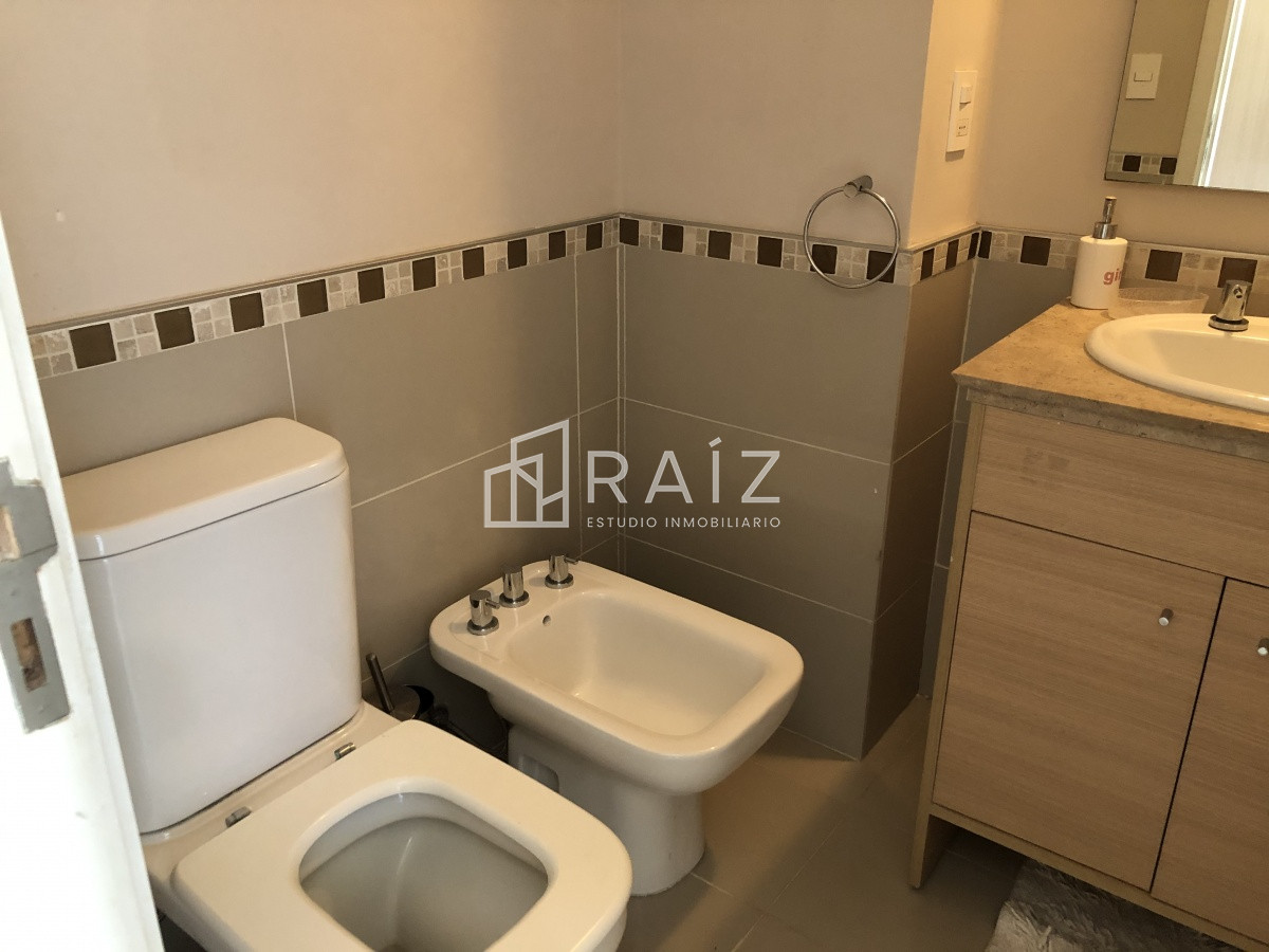 Apartamento ID.10393 - APARTAMENTO EN VENTA 3 DORMITORIOS + DEPENDENCIA BRAVA