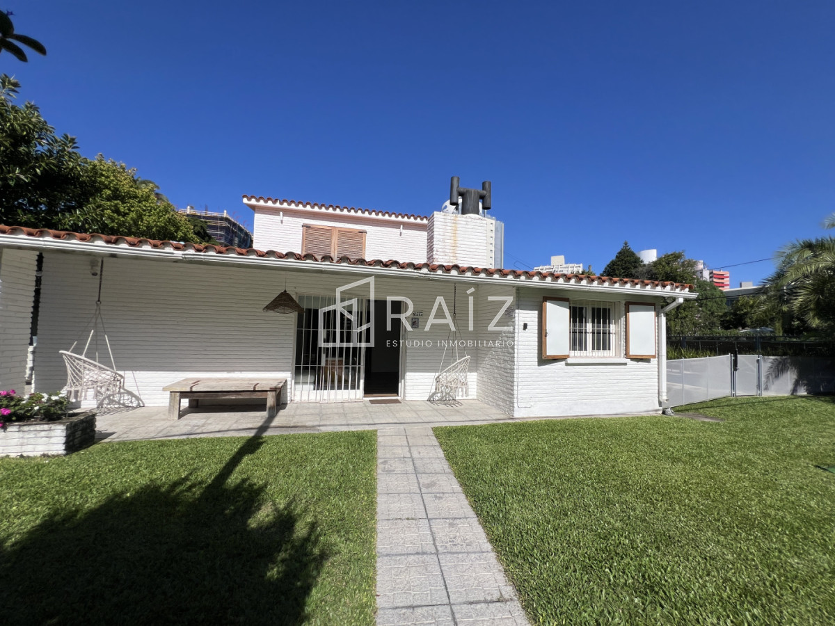 Casa ID.12056 - VENTA CASA 2 DORMITORIOS PLAYA BRAVA
