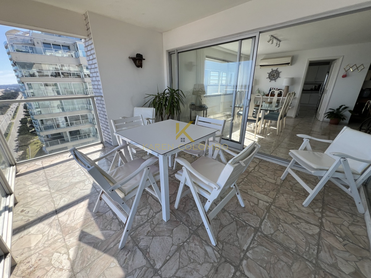 Apartamento ID.21095443 - Primera linea Mansa