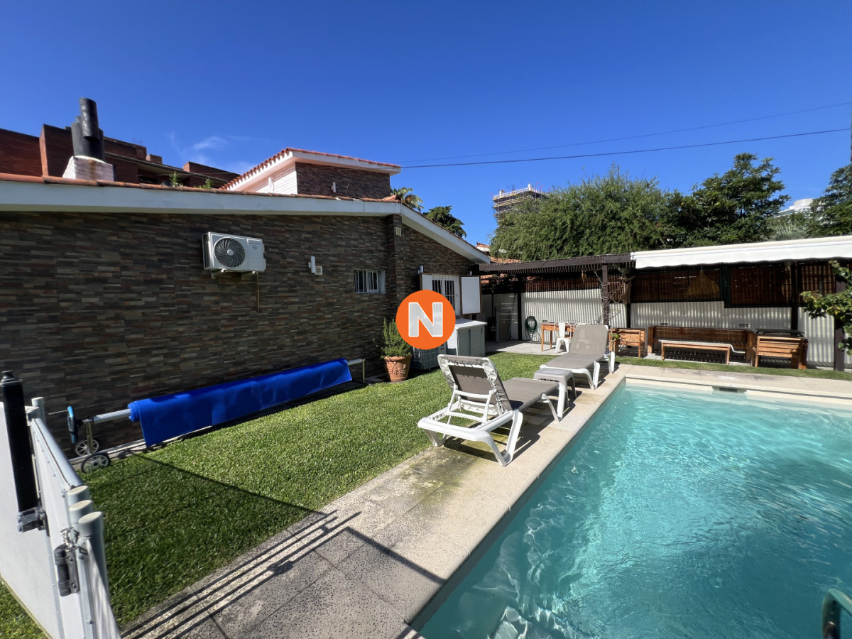 Casa Ref.225134 - casa en venta en brava, aidy grill, punta del este