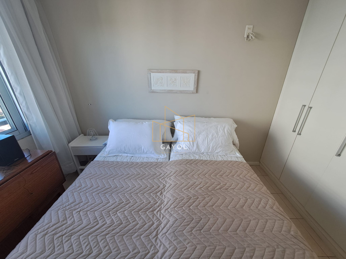 Apartamento ID.770 - Apartamento de tres dormitorios con balcon con  vista y garage en Roosevelt