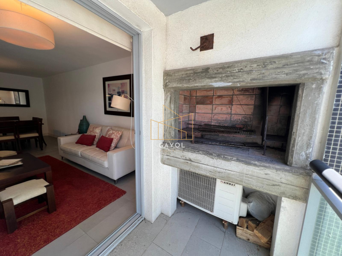 Apartamento ID.1145 - Apartamento de 2 dormitorios 2 baños en venta - Punta del Este