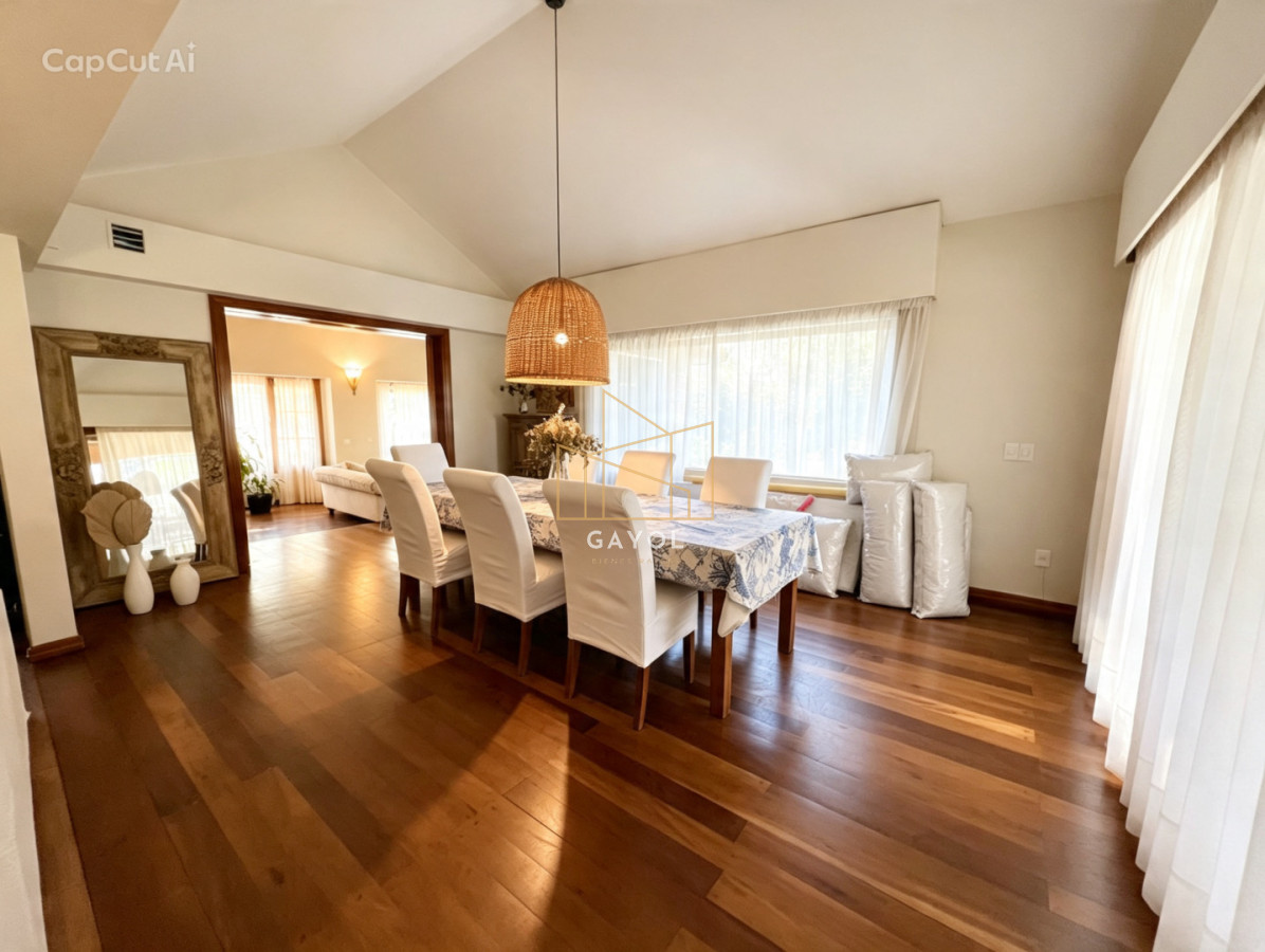 Casa ID.1503 - Casa en lugano, 5 dormitorios 4 baños y dependencias de servicios