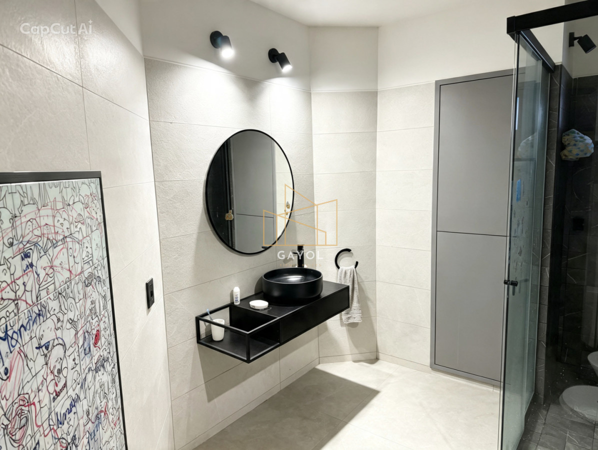 Casa ID.1503 - Casa en lugano, 5 dormitorios 4 baños y dependencias de servicios