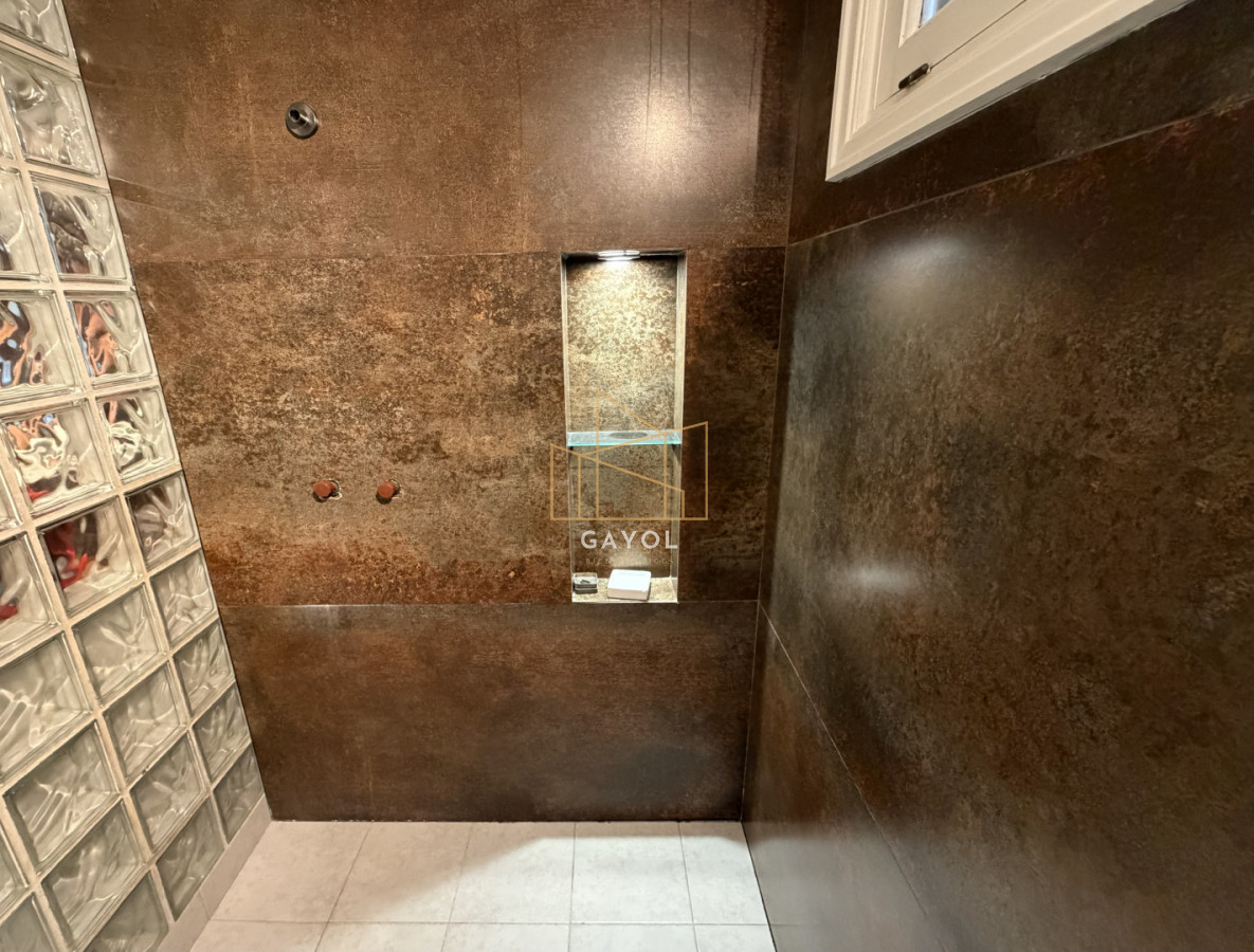 Casa ID.1503 - Casa en lugano, 5 dormitorios 4 baños y dependencias de servicios