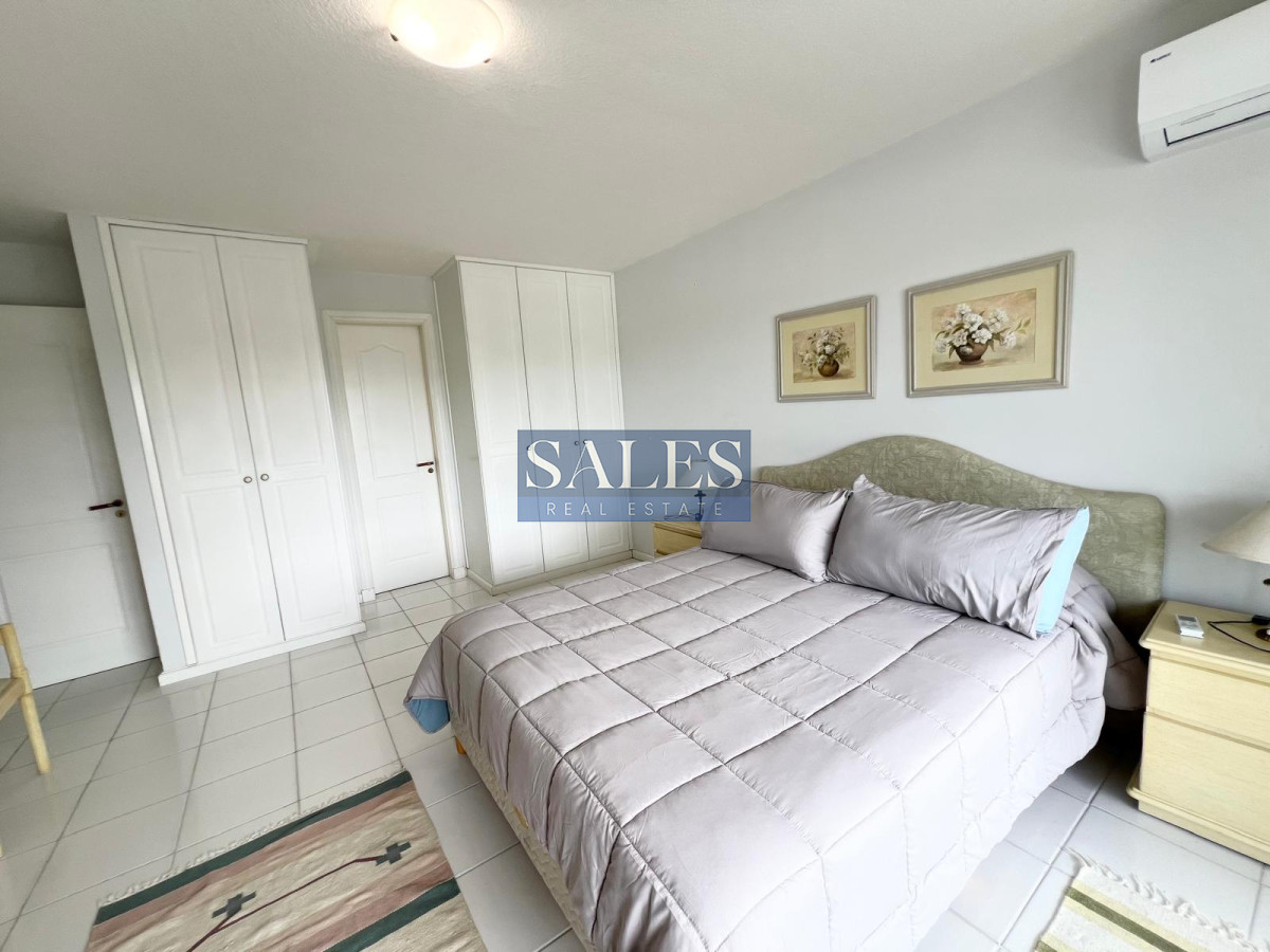Apartamento ID.991 - Apartamento en venta Playa Mansa Punta del Este