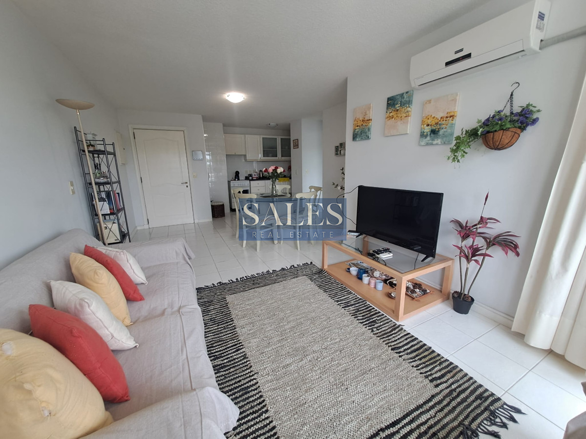 Apartamento ID.991 - Apartamento en venta Playa Mansa Punta del Este