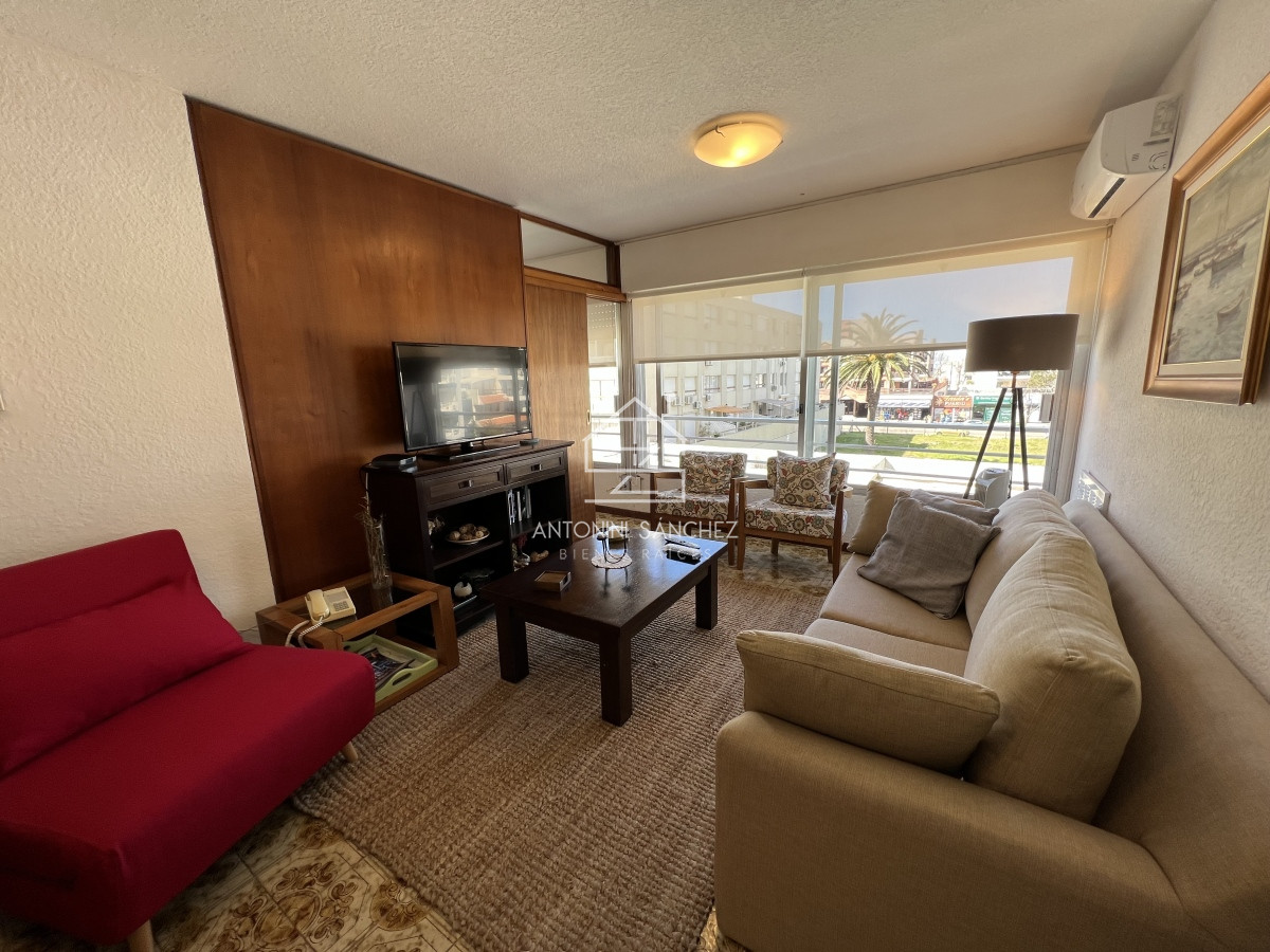 Apartamento ID.3326 - Apartamento DE 1 DORMITORIO EN VENTA en Península - Punta del Este