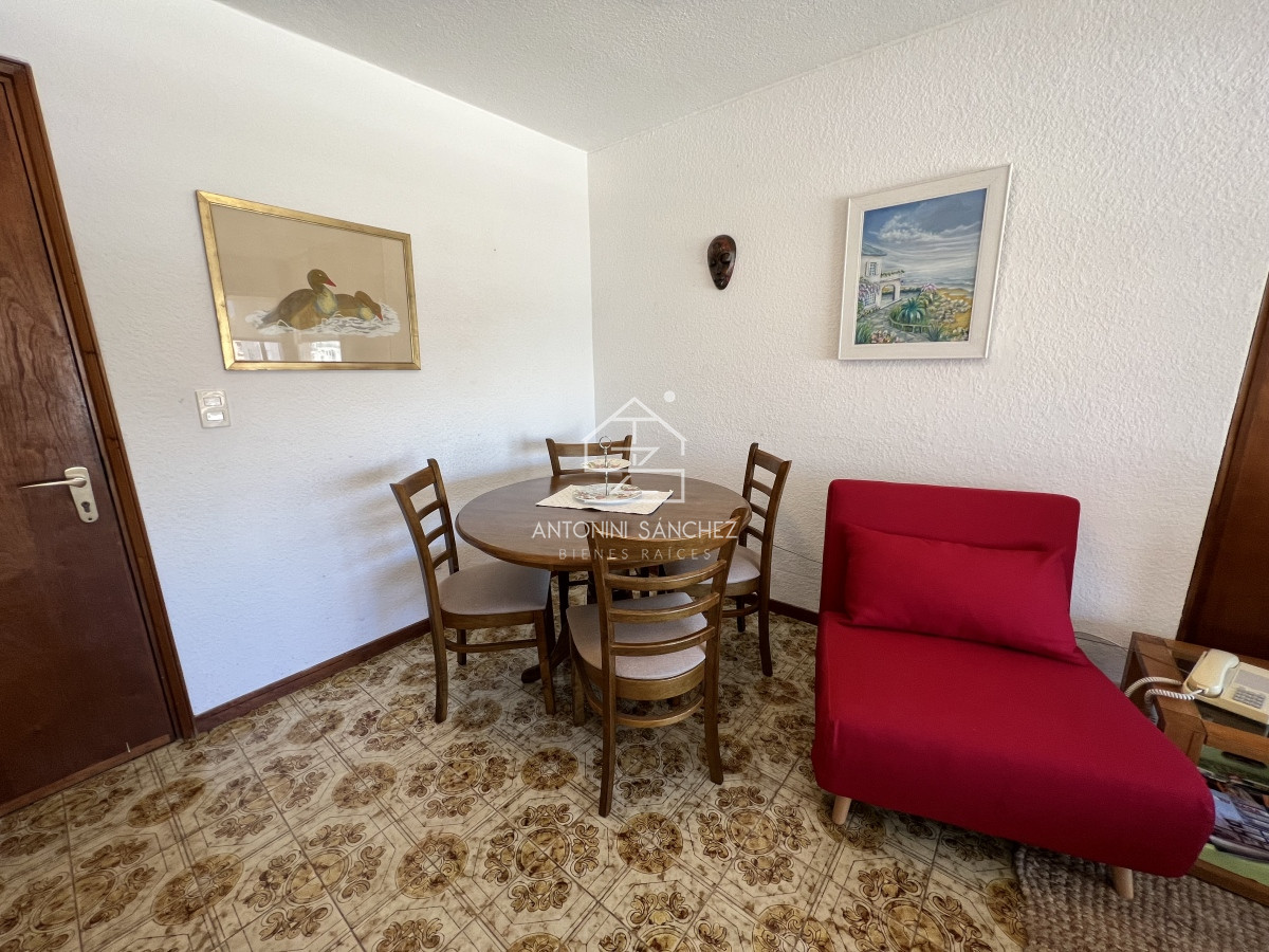 Apartamento ID.3326 - Apartamento DE 1 DORMITORIO EN VENTA en Península - Punta del Este