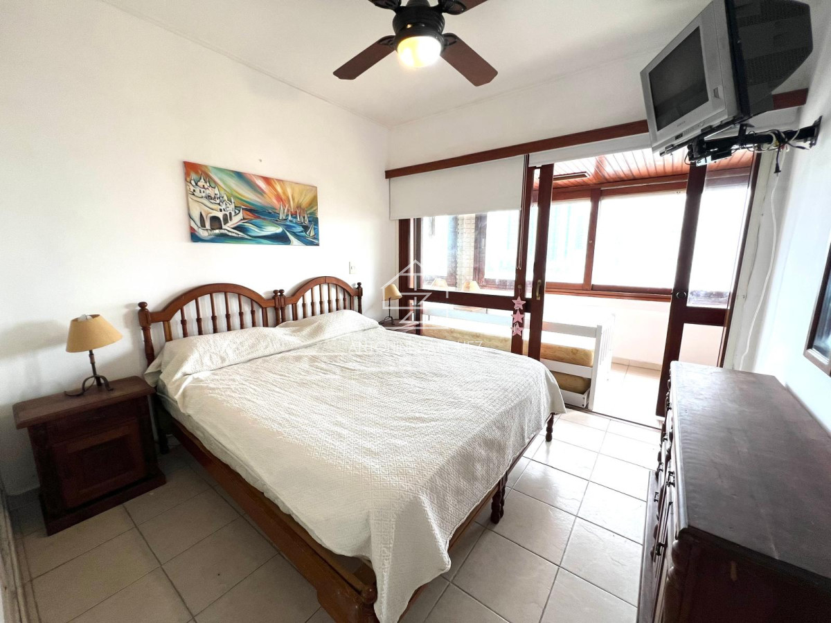 Apartamento ID.2041 - PARADA 2 DE PLAYA BRAVA 
