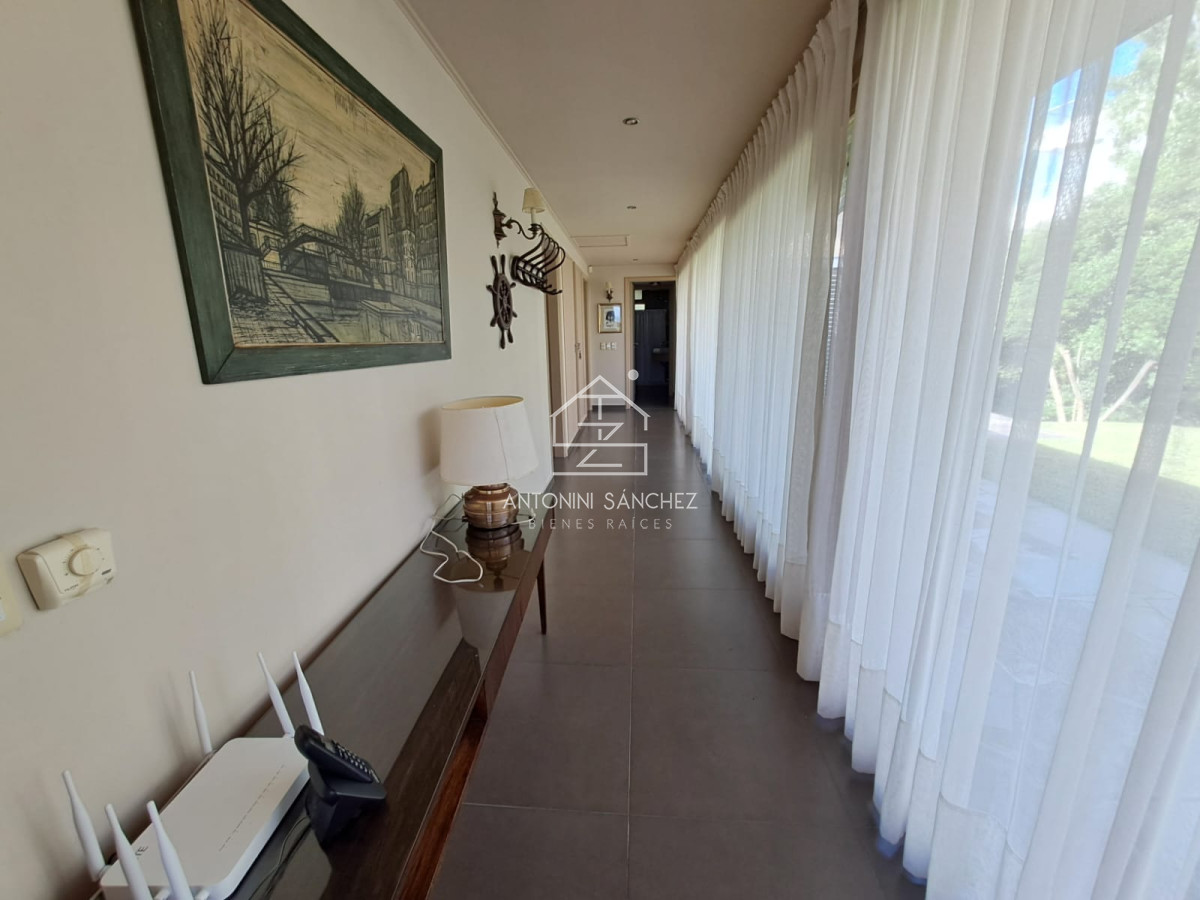Casa ID.2789 - casa en primera linea frente al mar mansa