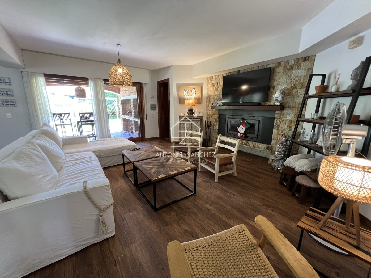 Casa ID.2773 - Casa en lugano, 5 dormitorios 4 baños y dependencias de servicios
