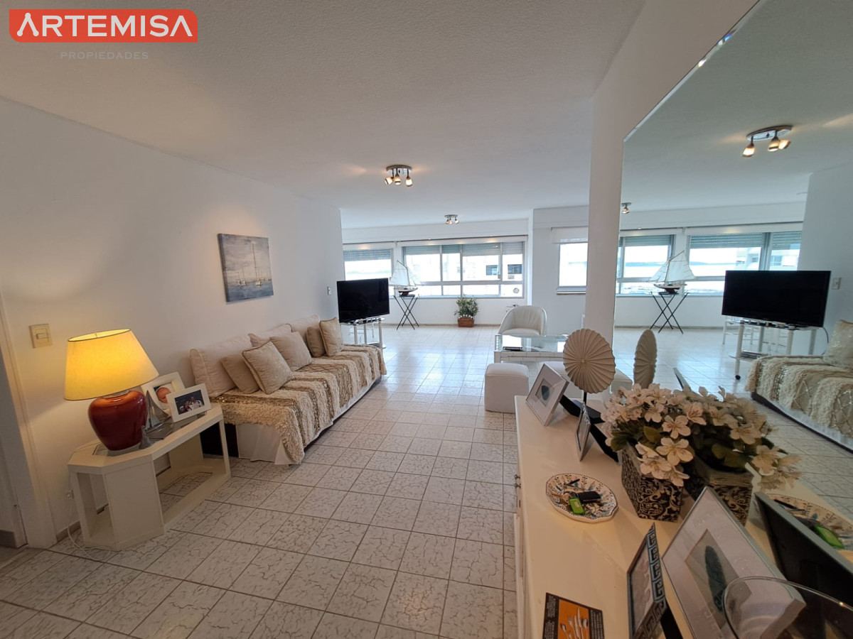 Apartamento ID.733 - TORRE VAN GOGH 