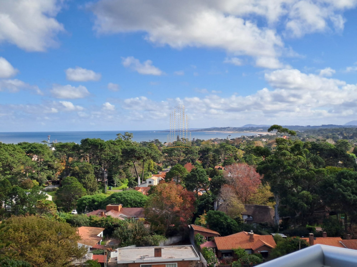 Apartamento ID.802 - OPORTUNIDAD EN VENTA 3 DORMITORIOS SUMMER TOWER