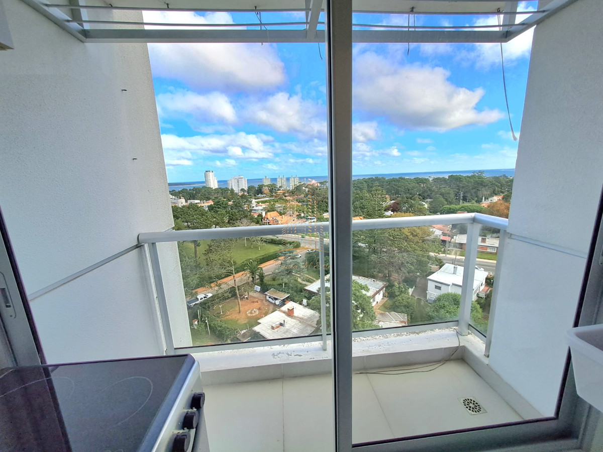 Apartamento ID.802 - OPORTUNIDAD EN VENTA 3 DORMITORIOS SUMMER TOWER