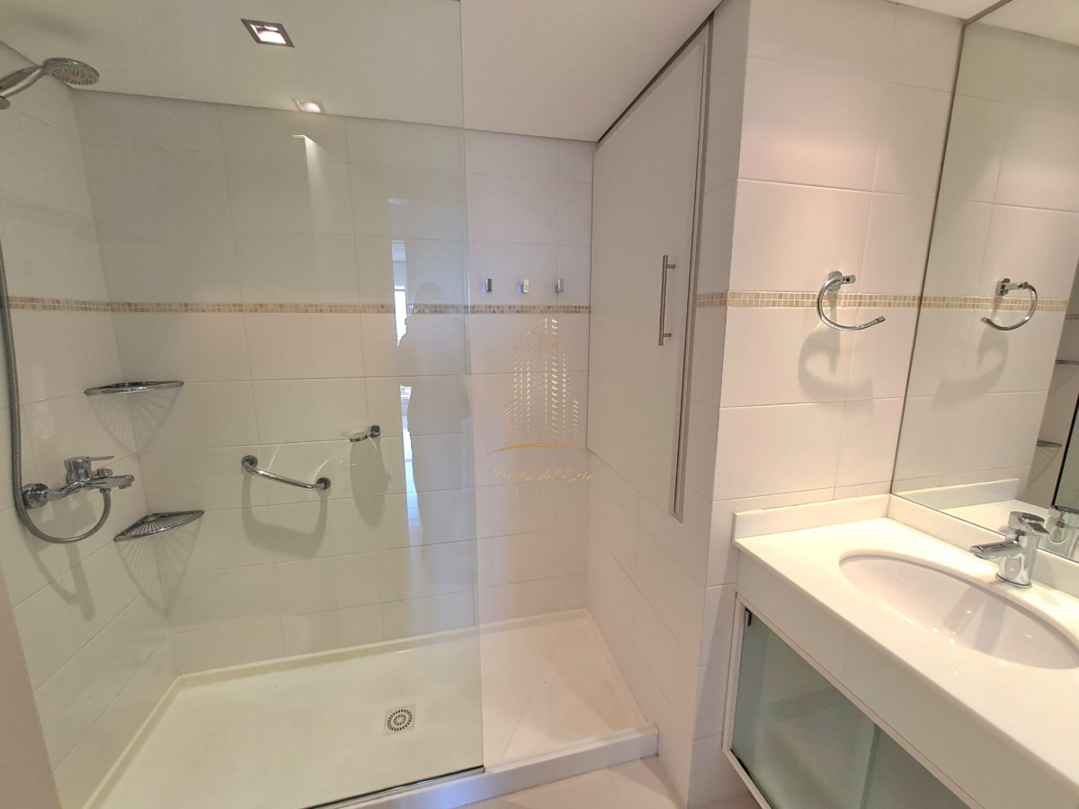 Apartamento ID.802 - OPORTUNIDAD EN VENTA 3 DORMITORIOS SUMMER TOWER