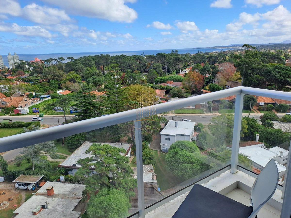 Apartamento ID.802 - OPORTUNIDAD EN VENTA 3 DORMITORIOS SUMMER TOWER