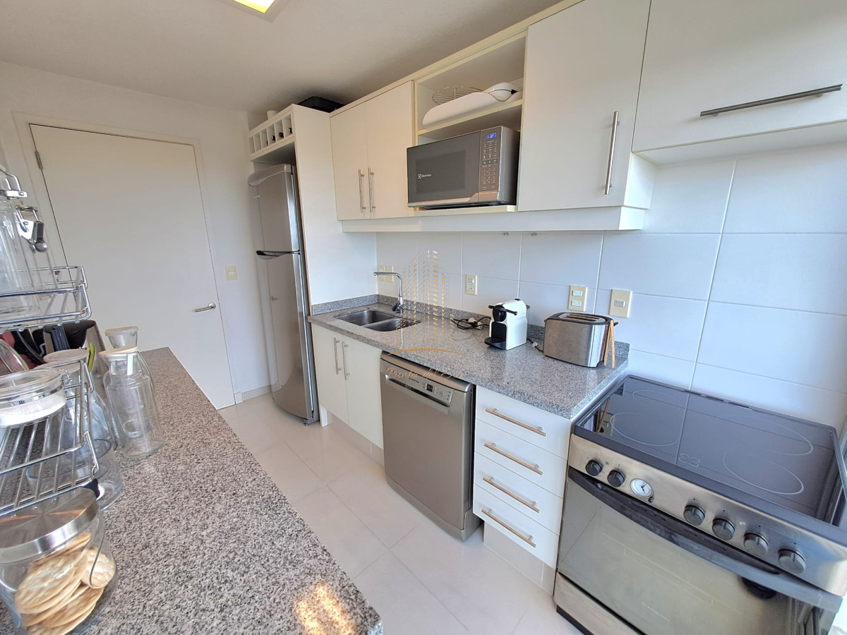 Apartamento ID.802 - OPORTUNIDAD EN VENTA 3 DORMITORIOS SUMMER TOWER