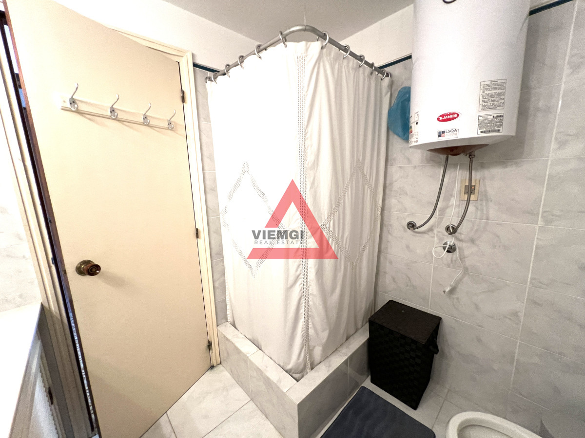 Apartamento ID.200 - apartamento en venta en playa mansa, dos dormitorios dos baños