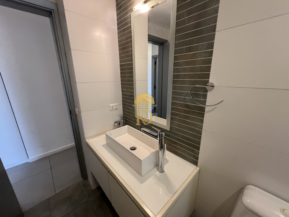 Apartamento de 2 dormitorios 2 baños, en venta. Parrillero. -id-697-16