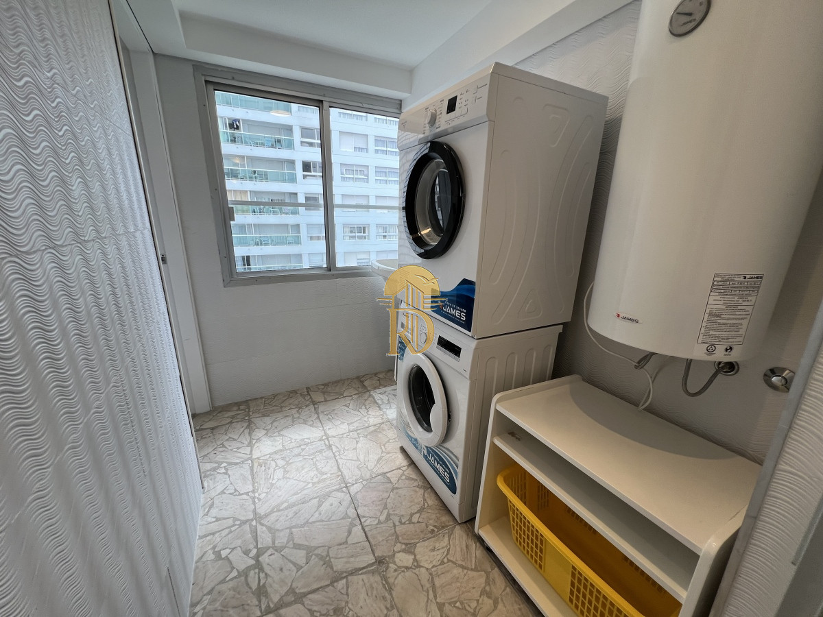 Apartamento en Mansa frente al mar - Punta del Este -id-790-16